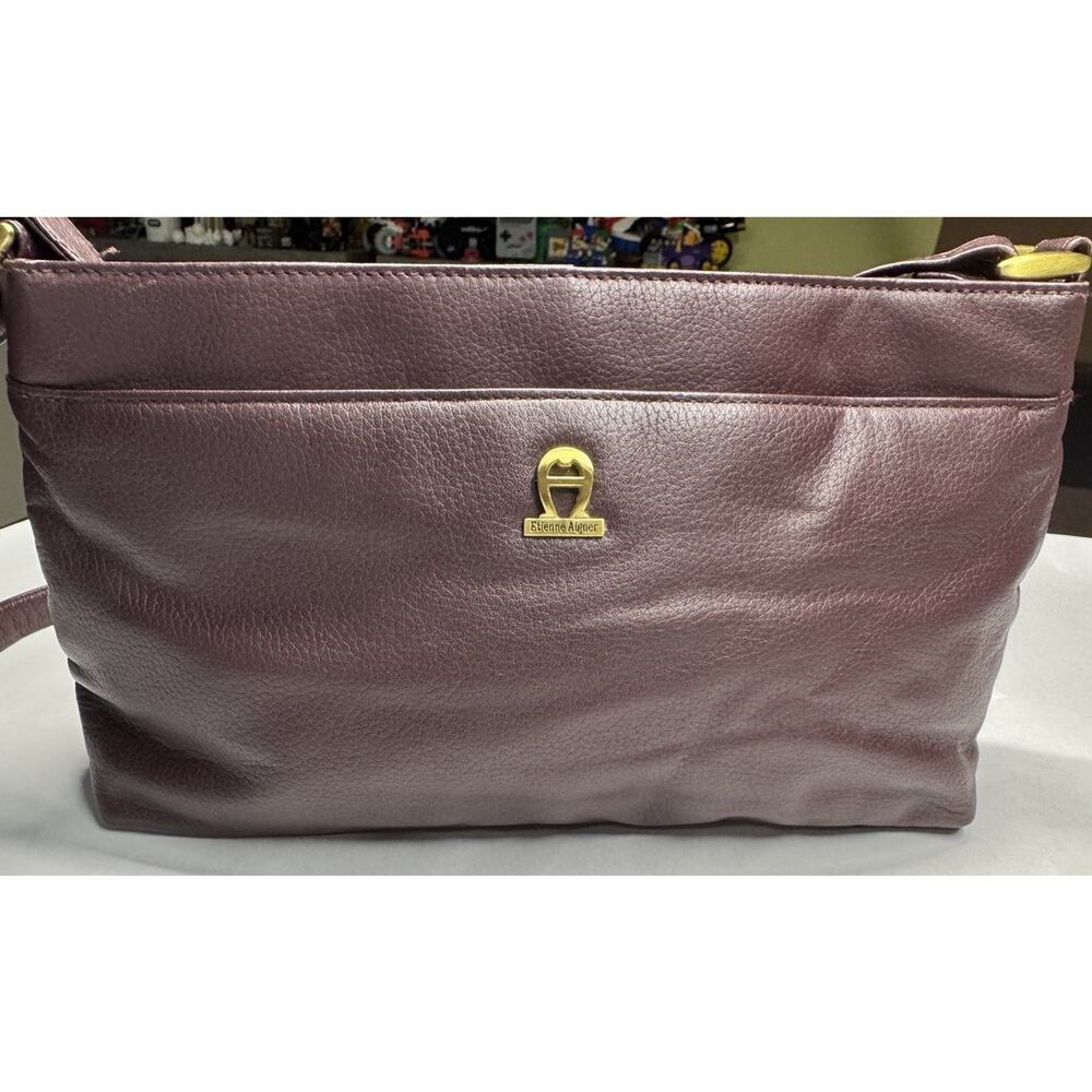 Etienne Aigner Pebbled Leather Shoulder Bag Plum Burgundy Brass Logo Vintage 90s
